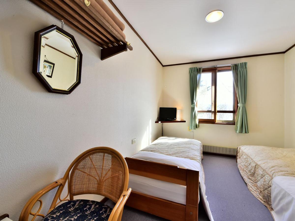 Kurumayama Kogen Guesthouse Urara Chino Extérieur photo