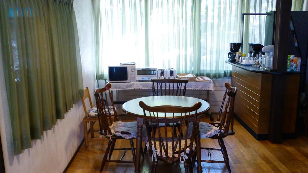 Kurumayama Kogen Guesthouse Urara Chino Extérieur photo